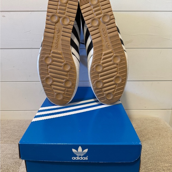 Adidas Samba Super Leather Sneakers - Picture 5 of 7